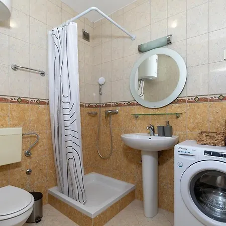 Apartamento Lea With Free Bikes